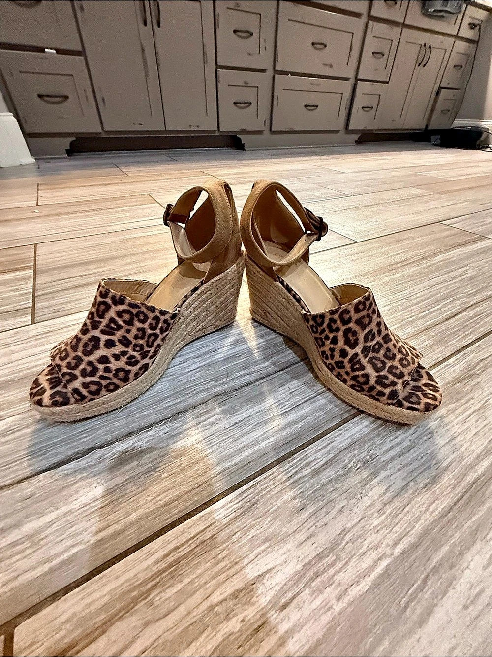 Leopard Print Wedge Sandals Brown US 8 city classified
